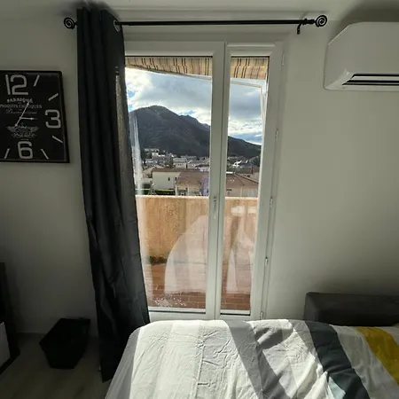 Avec Terrasse Vue Sur Cousson Apartment